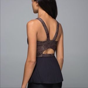 Luluemon City Tank - size 6